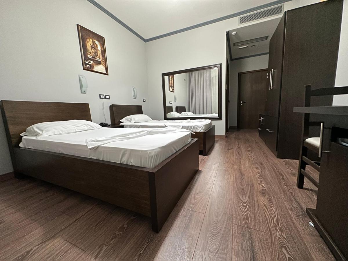 Panorama Rooms Hotel Near The Old Bazaar Kruje Ngoại thất bức ảnh