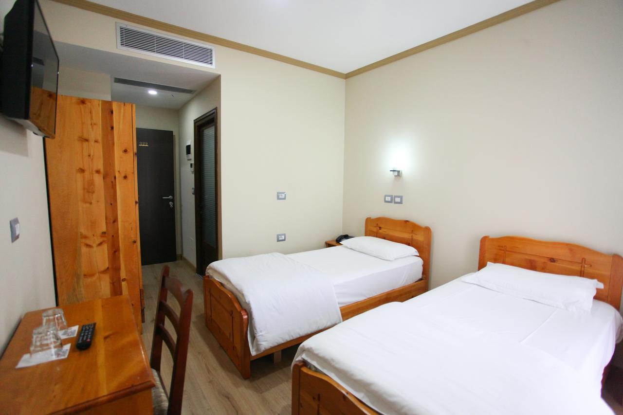Panorama Rooms Hotel Near The Old Bazaar Kruje Ngoại thất bức ảnh